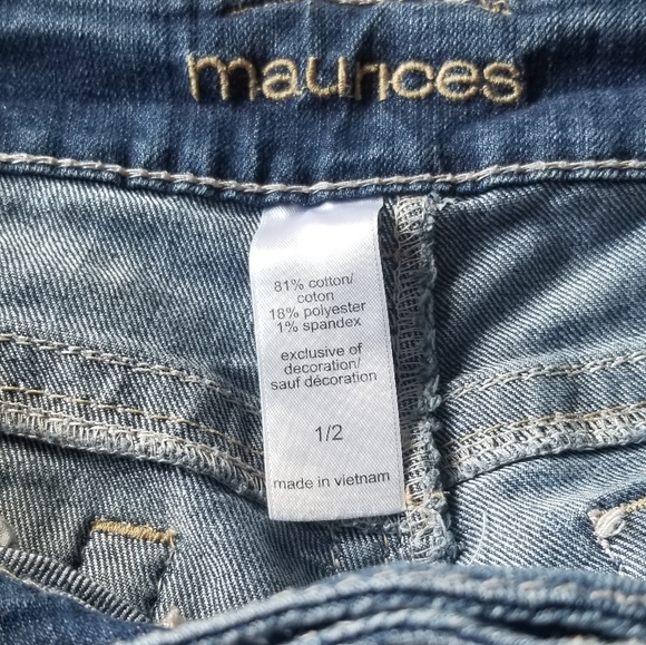 Women's Maurice's Capris. - Picture 6 of 7